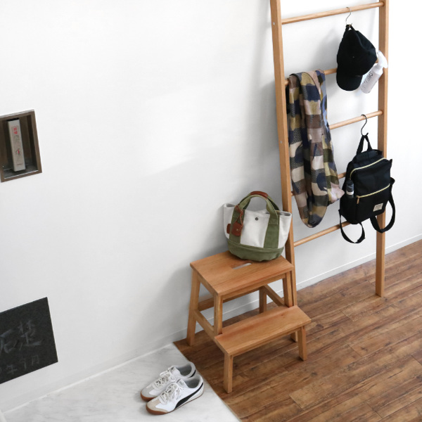 東谷 ラダーラック 木製 天然木 オーク材 幅60cm （ ラダーハンガー