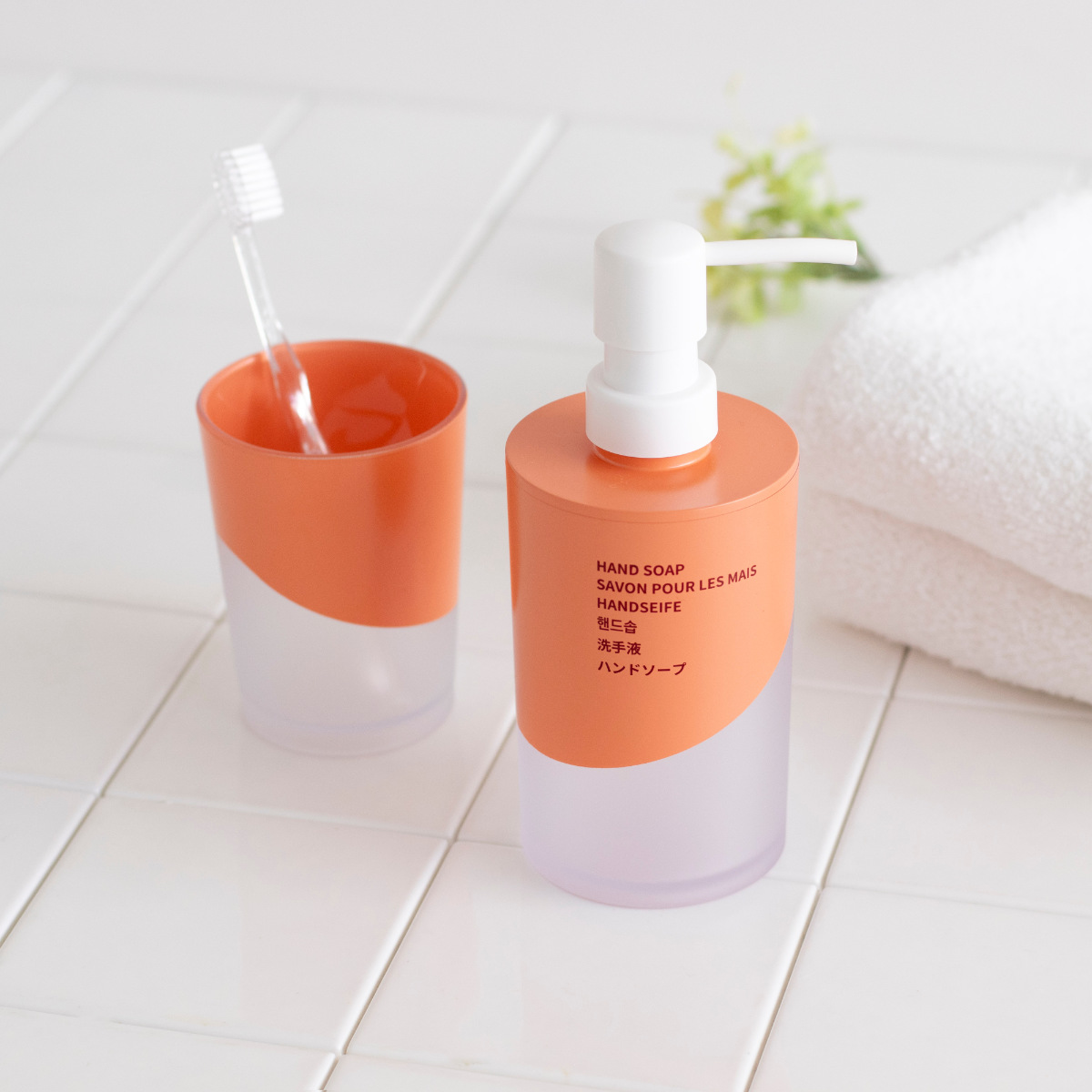 ディスペンサー 360ml ハンドソープ 泡タイプ SWELL （ ソープボトル