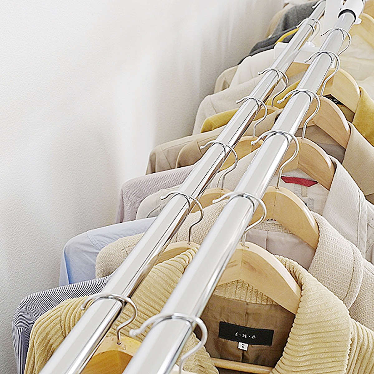 突っ張り ハンガーラック 幅150〜250cm 高さ220〜285cm ダブルハンガー