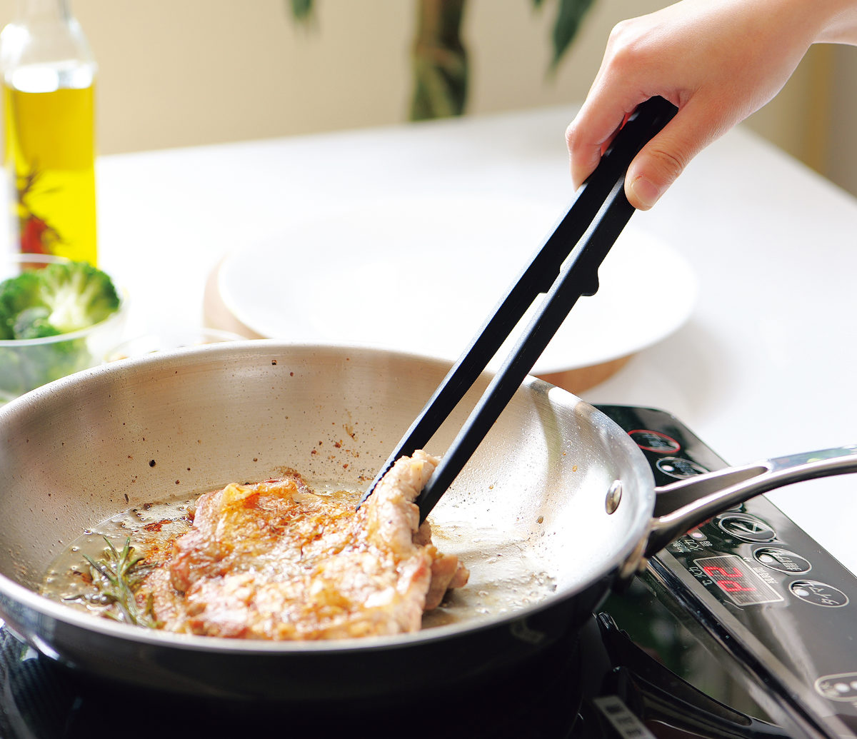 パール金属 トング 菜箸トング TOUCH st 先が付かない シリコン製 食洗