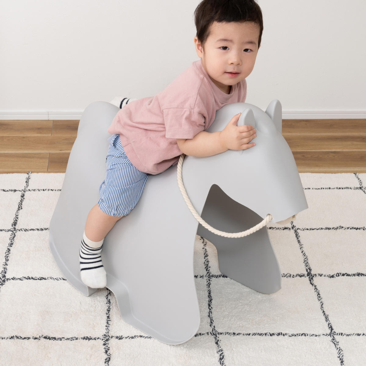 東谷 スツール ホース スタッキング 軽量 子ども用チェア 馬 （ イス