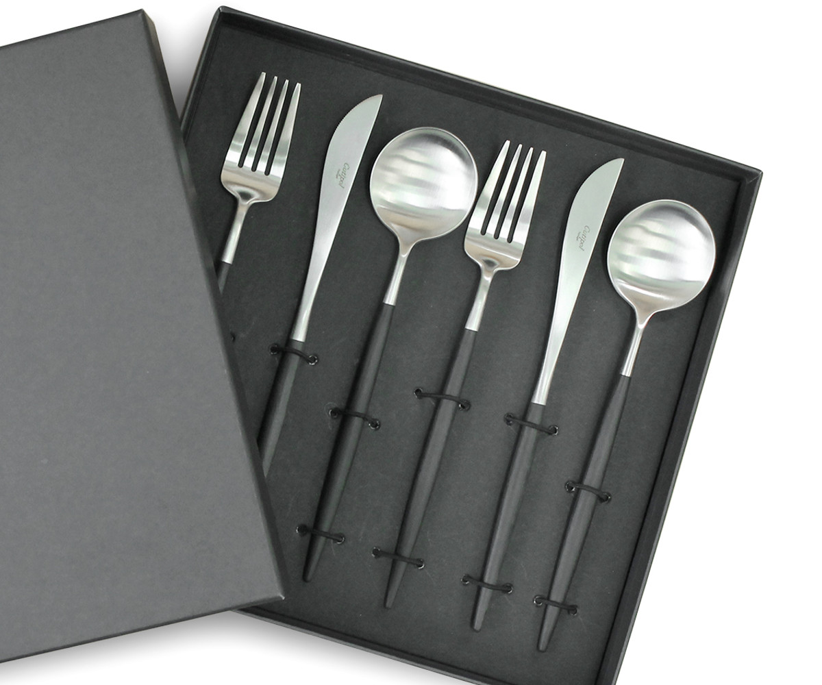 【新品未使用】クチポール　ゴアブラック×シルバー ディナーペアセット 新品未使用】 クチポール ゴア ブラック シルバー カトラリーセット 2