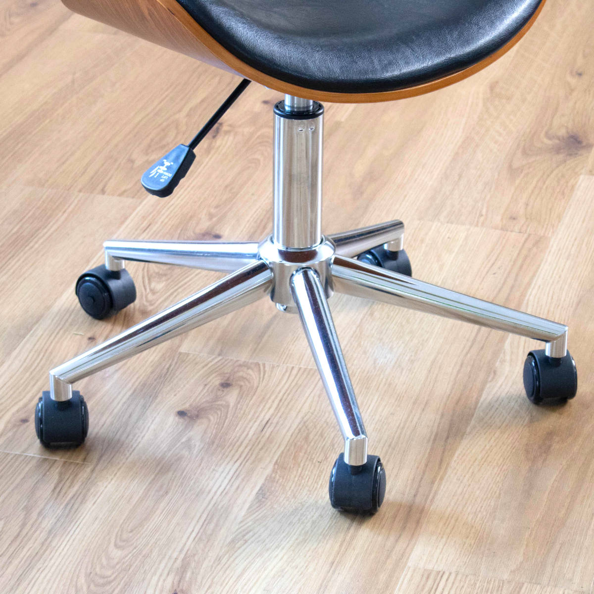 オフィスチェア 座面高43~56cm 回転 昇降式 レザー調 ノースチェア