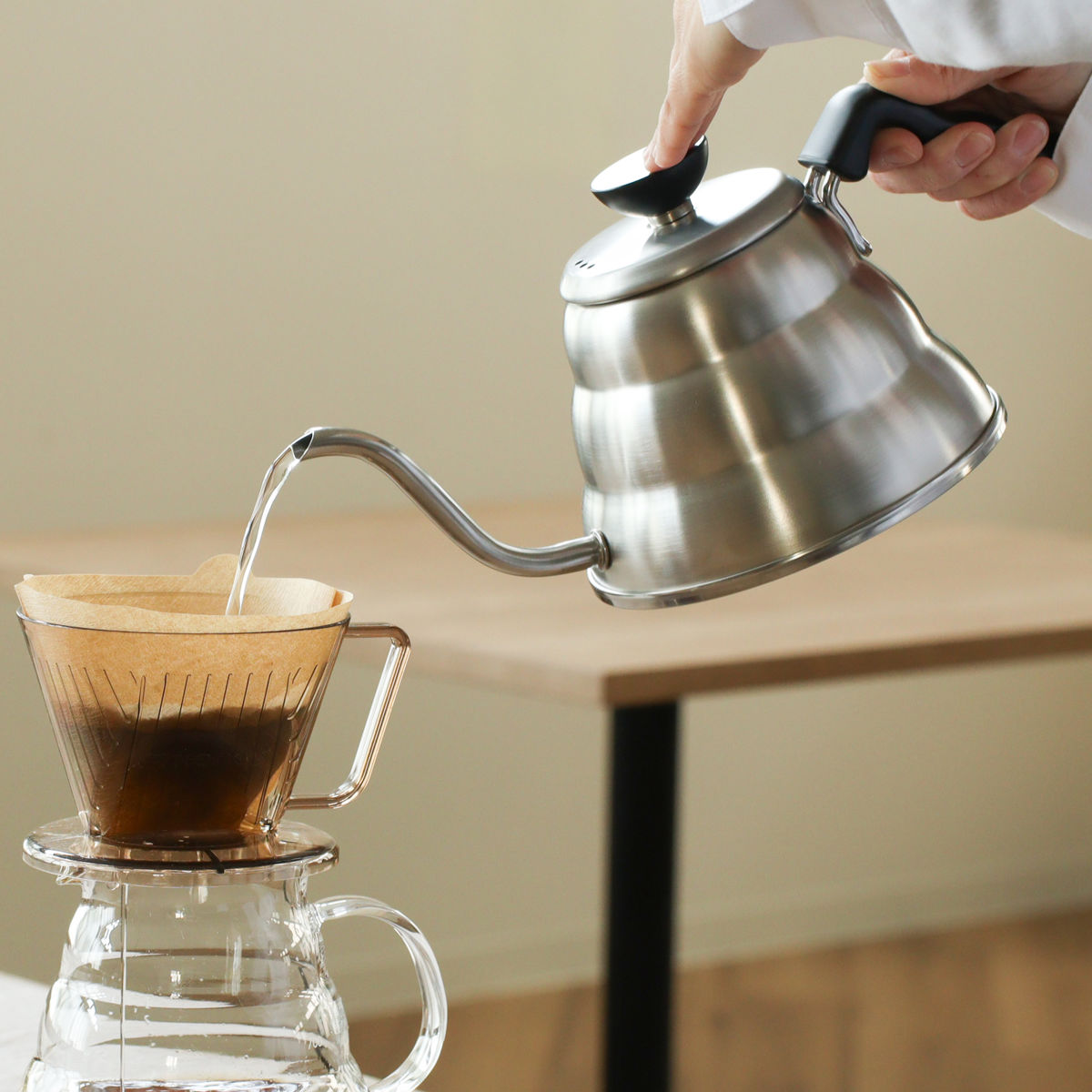 HARIO（ハリオ） HARIO V60 ドリップケトル・ヴォーノ 100 （ 600ml