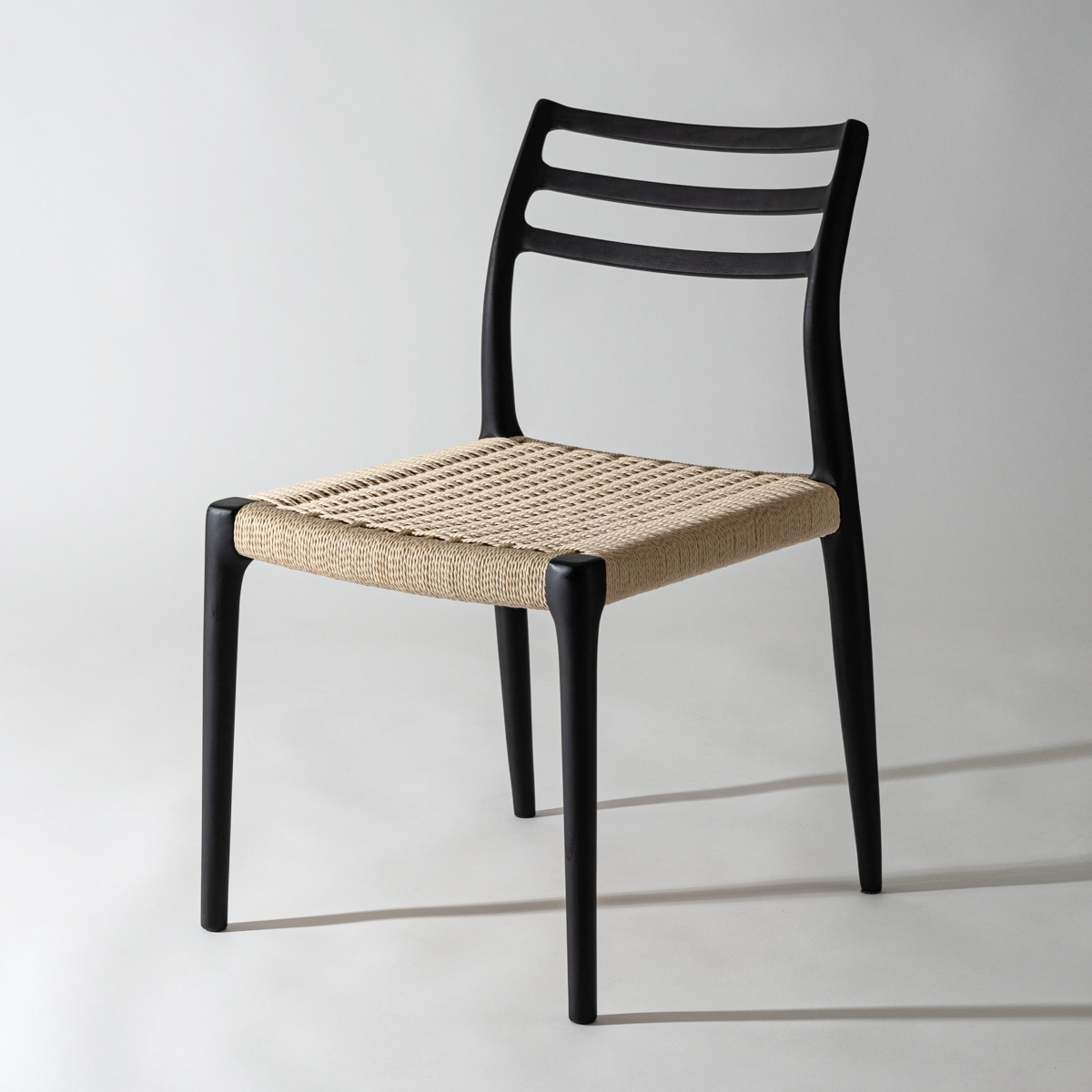 form ダイニングチェア 座面高44cm ペーパーコード アルネ （ チェア