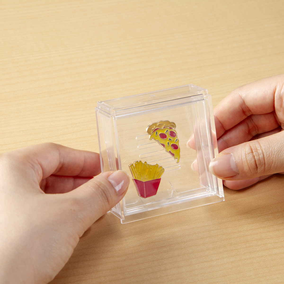 イノマタ化学 ピンバッジ ディスプレイケース 収納ケース 10個セット