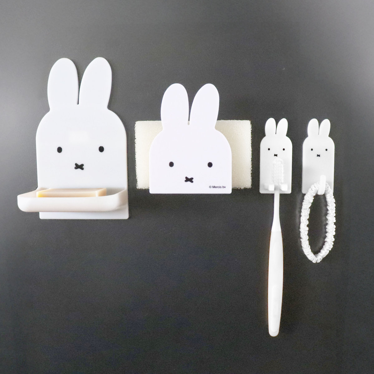 オカトー バス収納 マグネット 歯ブラシホルダー miffy ミッフィー