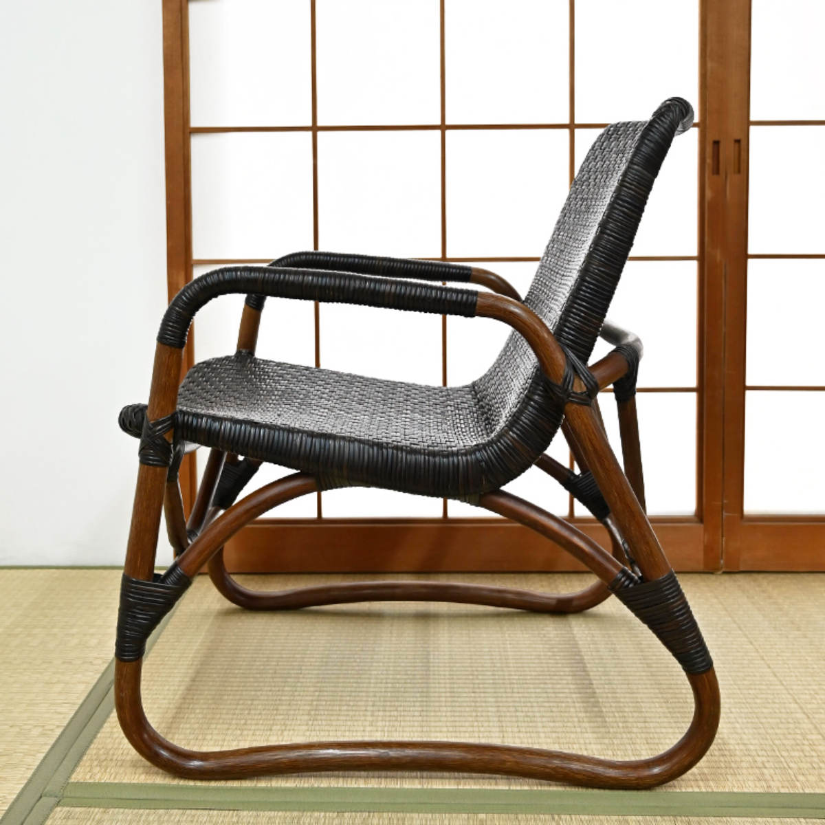 美品　サンフラワーラタン WAHOO 手編みハイバックチェア　座面高37cm 藤 WAHOO チェア C117KA｜サンフラワーラタンのラタンチェア