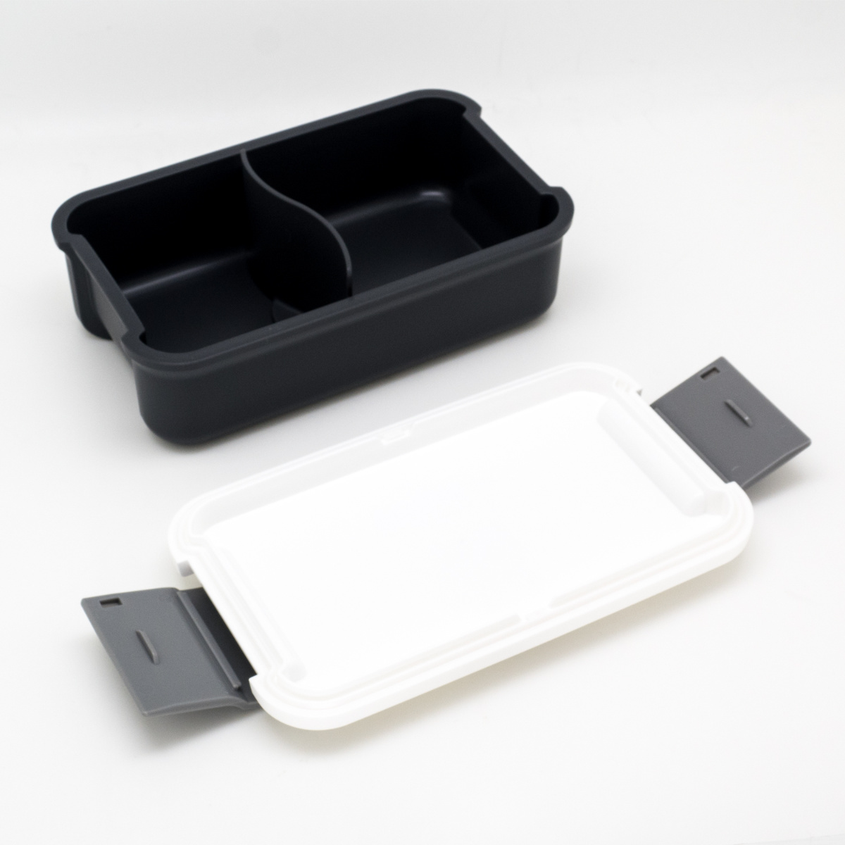 OSK（オーエスケー） 弁当箱 550ml ランチボックス 仕切付 ねこちゃん