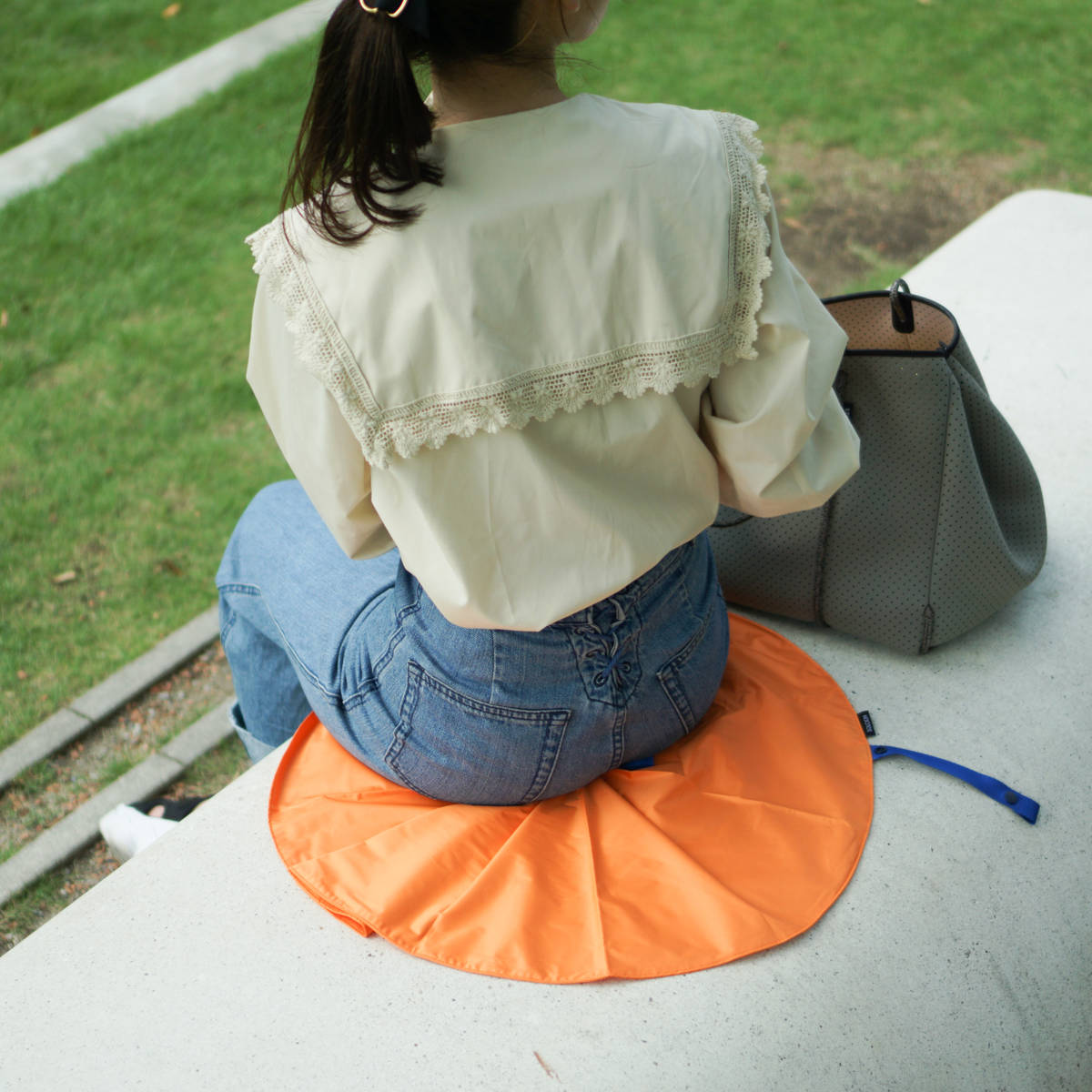 イケックス工業 レジャーシート 1人用 55cm BLOOM Sサイズ （ レジャー