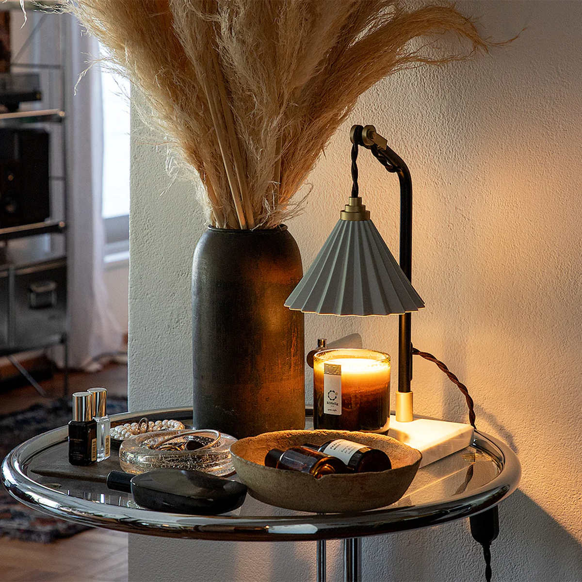 【美品】DV8 Mantra（マントラ）　15ポンド3オンス　専用クロス付き キャンドルウォーマー ORIGAMI LAMP ハロゲン電球付き 調光機能付き