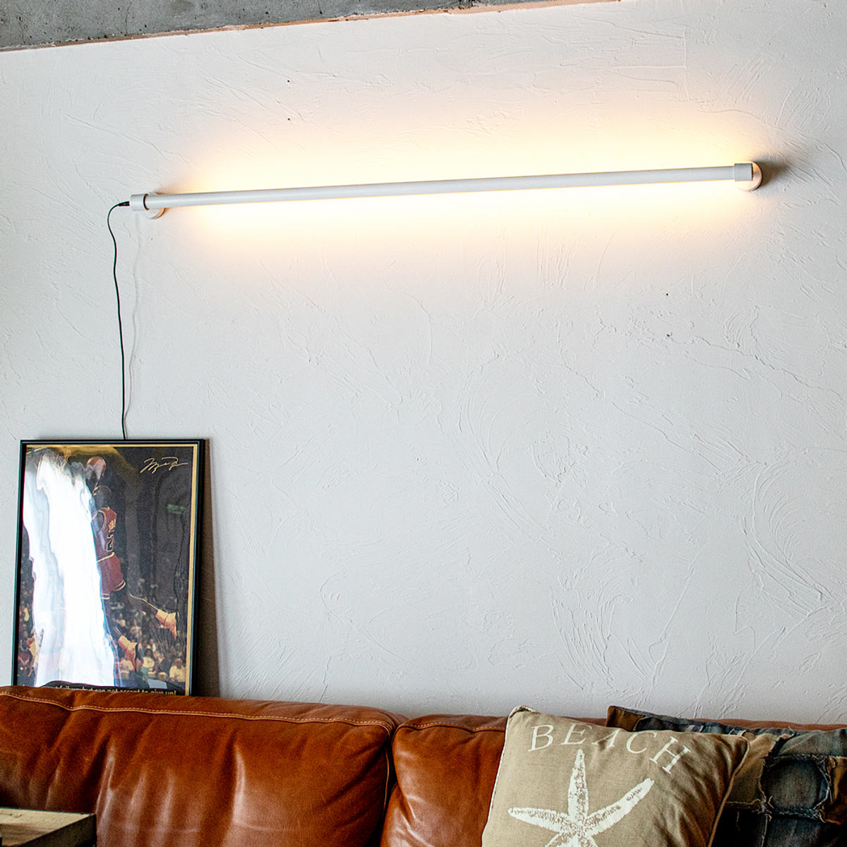 ウォールライト LED リモコン付き アプリ対応 ネオマンクス 壁面照明 gram eight グラムエイト （ 壁付け 間接照明 バーライト 照明器具 ）の画像
