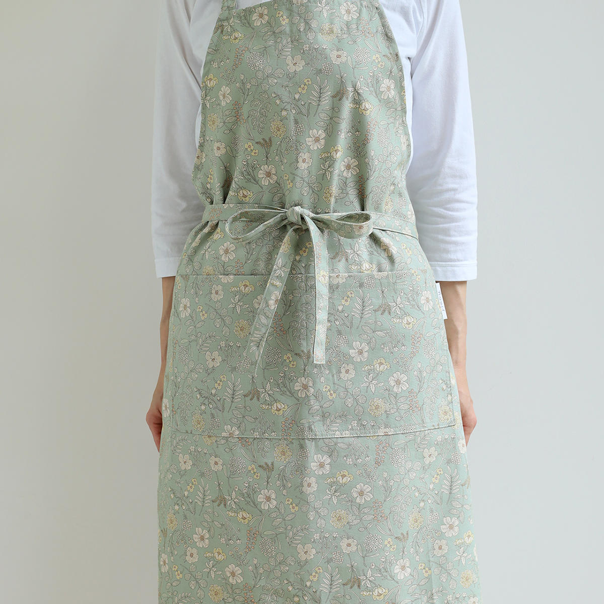 エプロン atelier Nuuit フラワー プリント ショートエプロン ハーフ