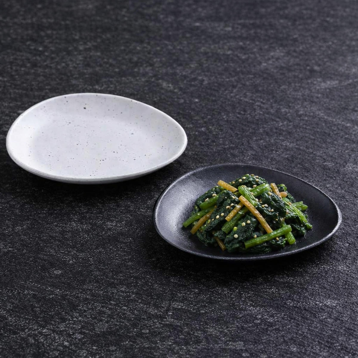皿 むすび皿 特小 （ 12cm 食洗機対応 電子レンジ対応 陶器風 アルミ 小皿 豆皿 プレート お皿 食器 日本製 ） : リビングート ...