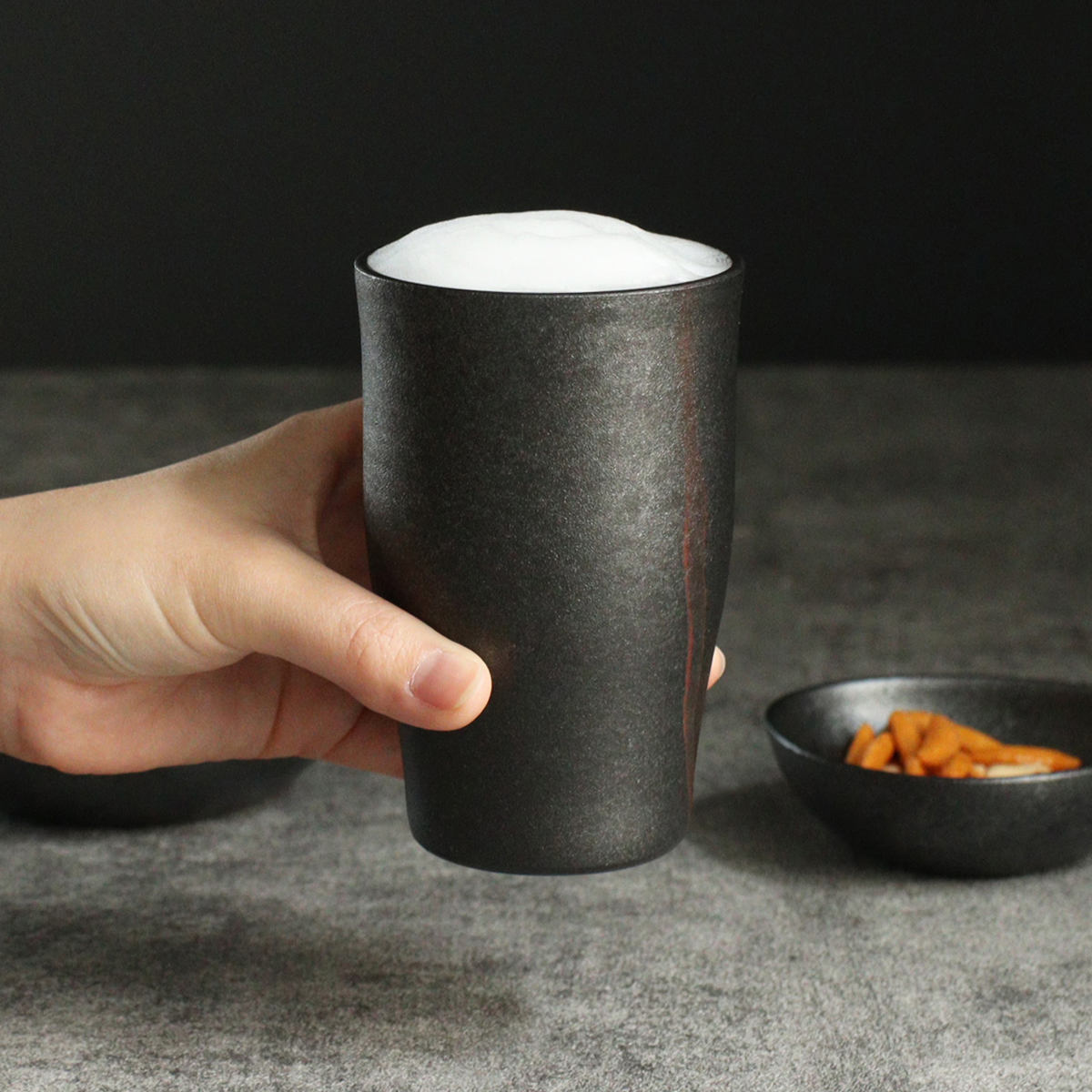 格安，新品】 ひえーる陶器風タンブラー（黒柿釉）中 70154