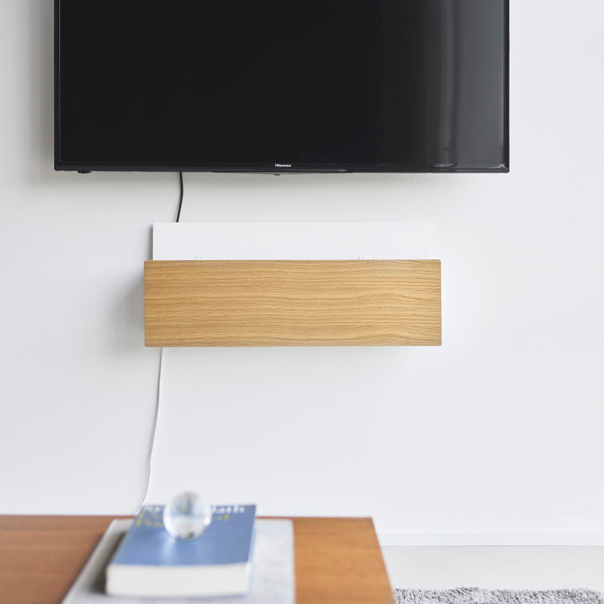 tower 特典付き 山崎実業 壁付けテレビ周辺機器収納ボックス タワー