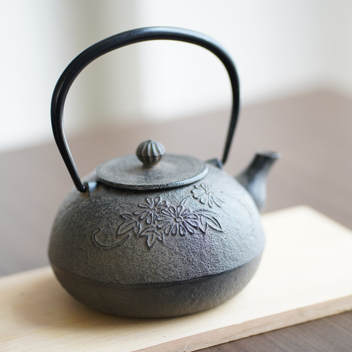 鉄瓶 池永鉄工 鉄瓶 菊花 （ ガス火対応 ガス火 直火 鉄器 急須 600ml ガス