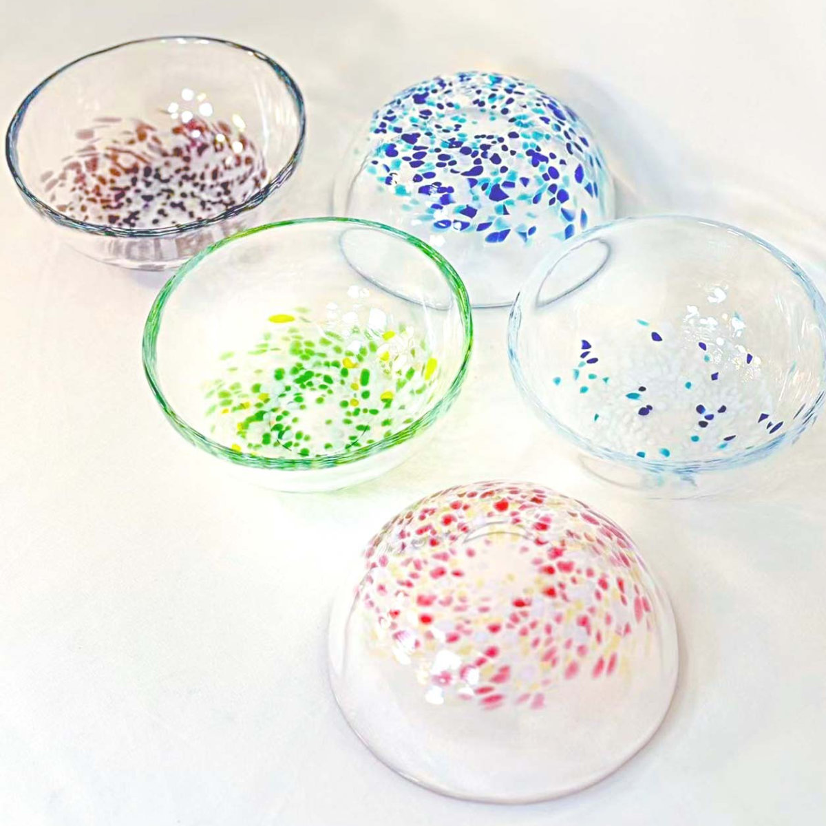 ボウル 虹のスキャット （ 鉢 器 うつわ 皿 深皿 食器 13cm 日本製