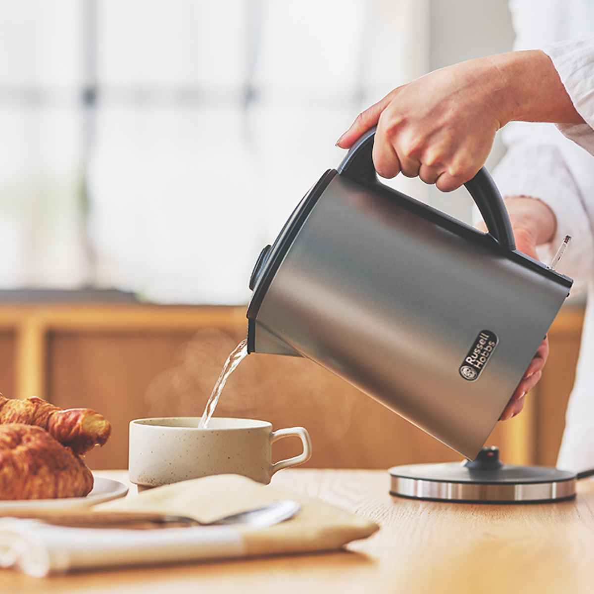 RUSSELL HOBBS（ラッセルホブス） 特典付き 電気ケトル 0.8L