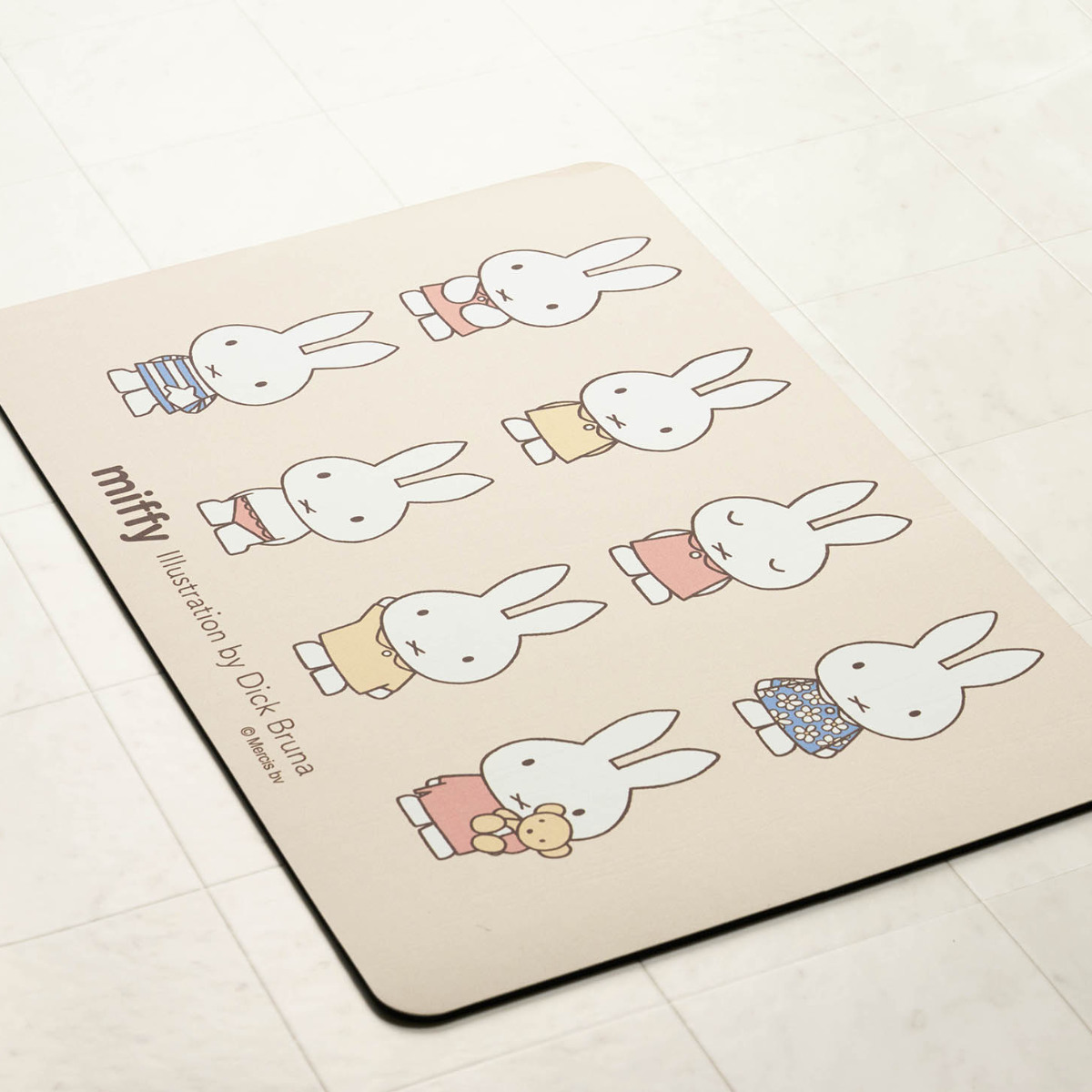 センコー バスマット 40×60cm ミッフィー 珪藻土入 柔らかい （ お風呂