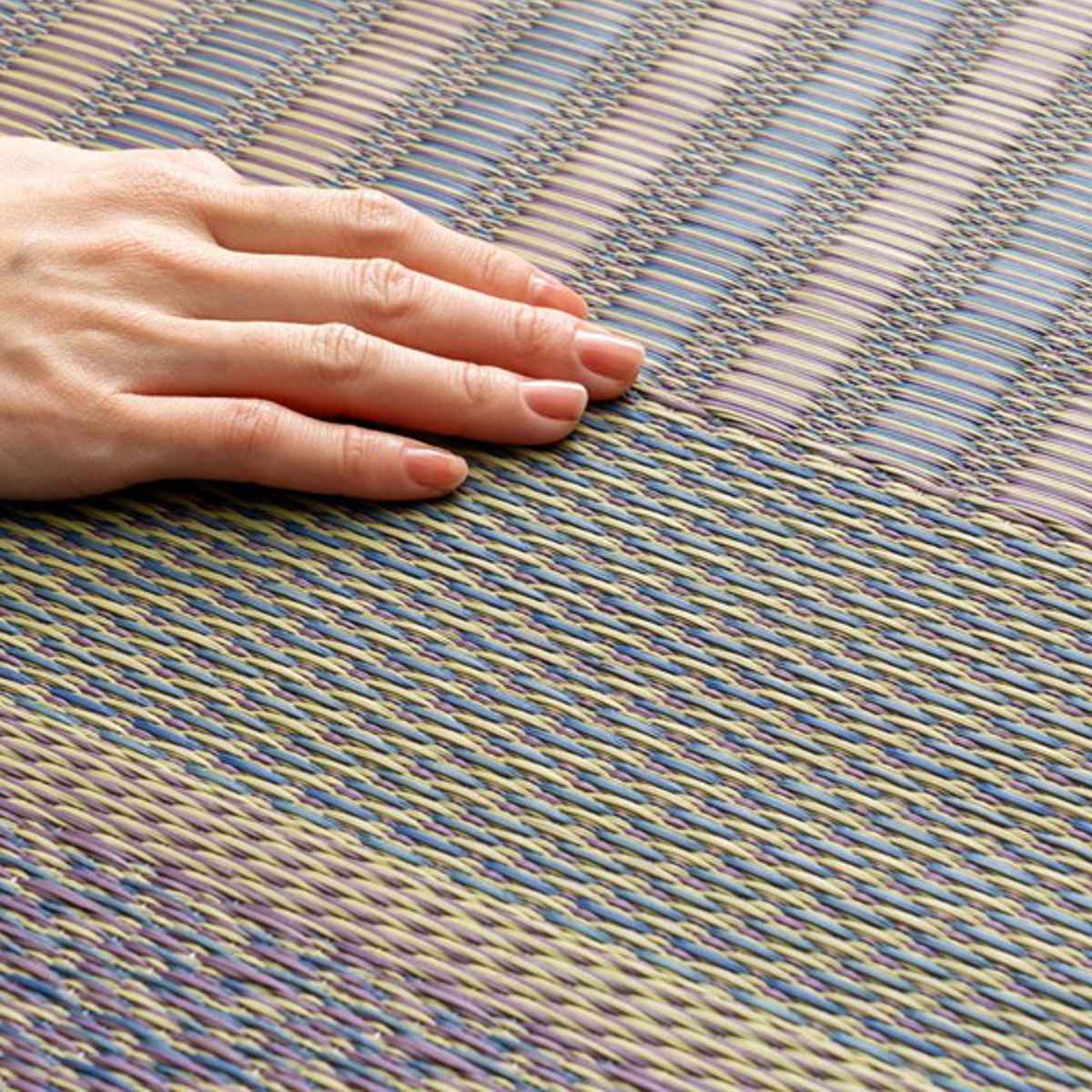 イケヒコ ラグ い草 DXオルシャ 140×200cm （ 純国産 上敷き い草ラグ
