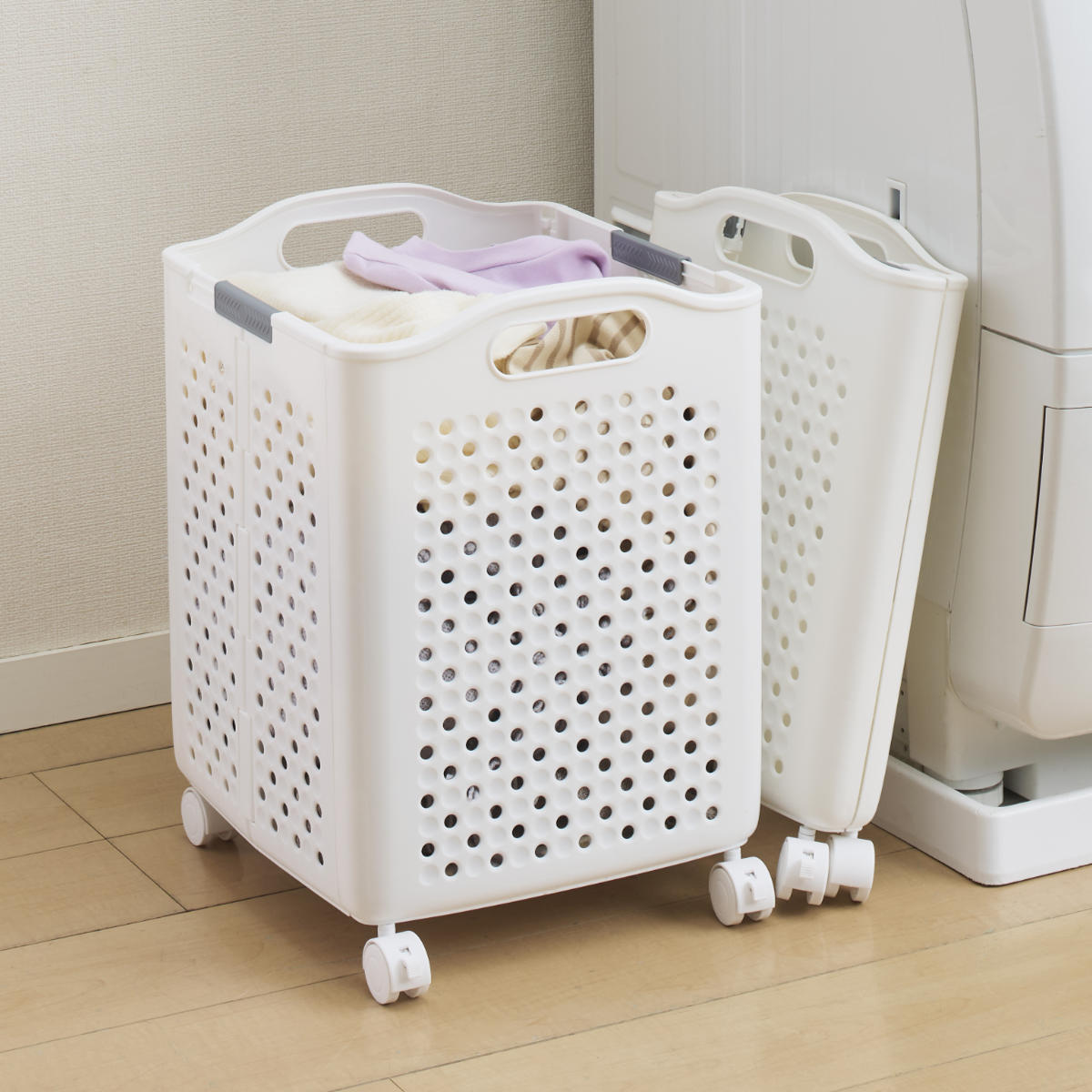 ランドリーバスケット 折りたたみ 46L ワイド （ 洗濯かご バスケット 脱衣かご カゴ 大容量 コンパクト 省スペース キャスター付 持ち手付 洗濯 ランドリー ）