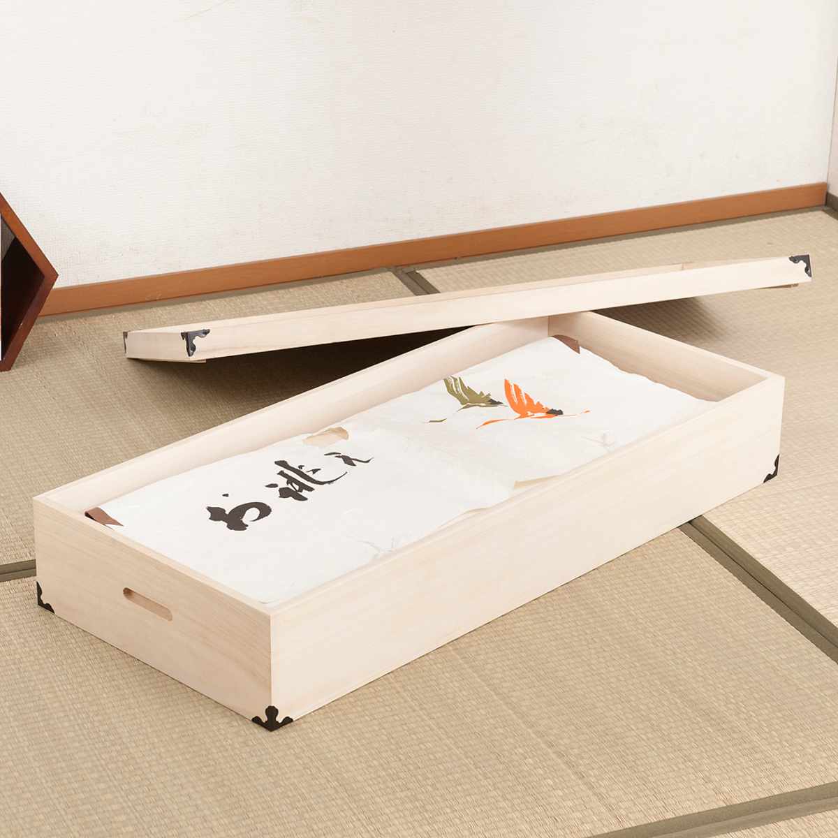 桐 衣装ケース 幅91cm 1段 高さ17cm 衣裳箱 隅金具付 天然木 完成品