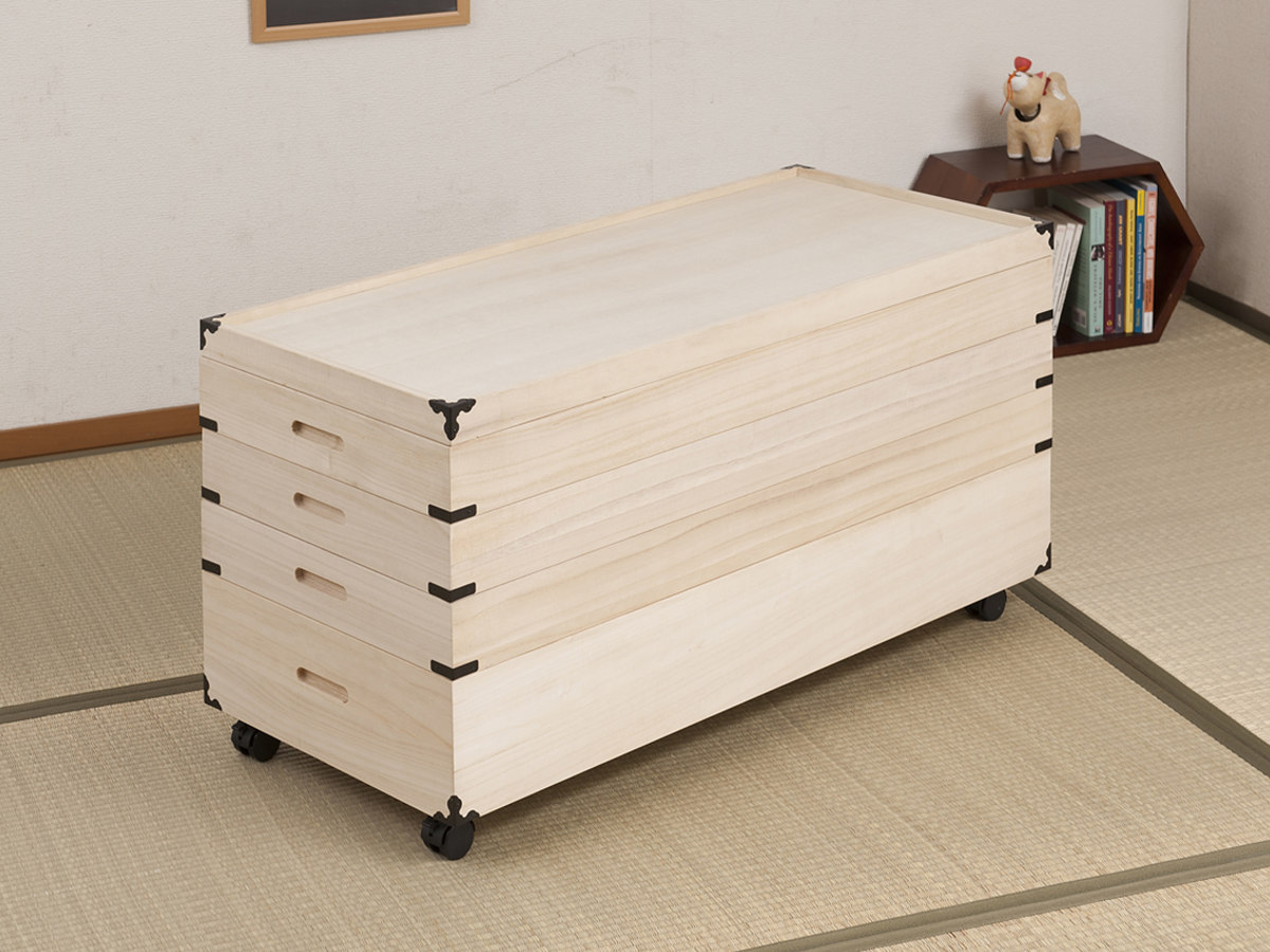 桐 衣装ケース 4段 衣裳箱 キャスター付 隅金具 高さ46cm （ 完成品 桐