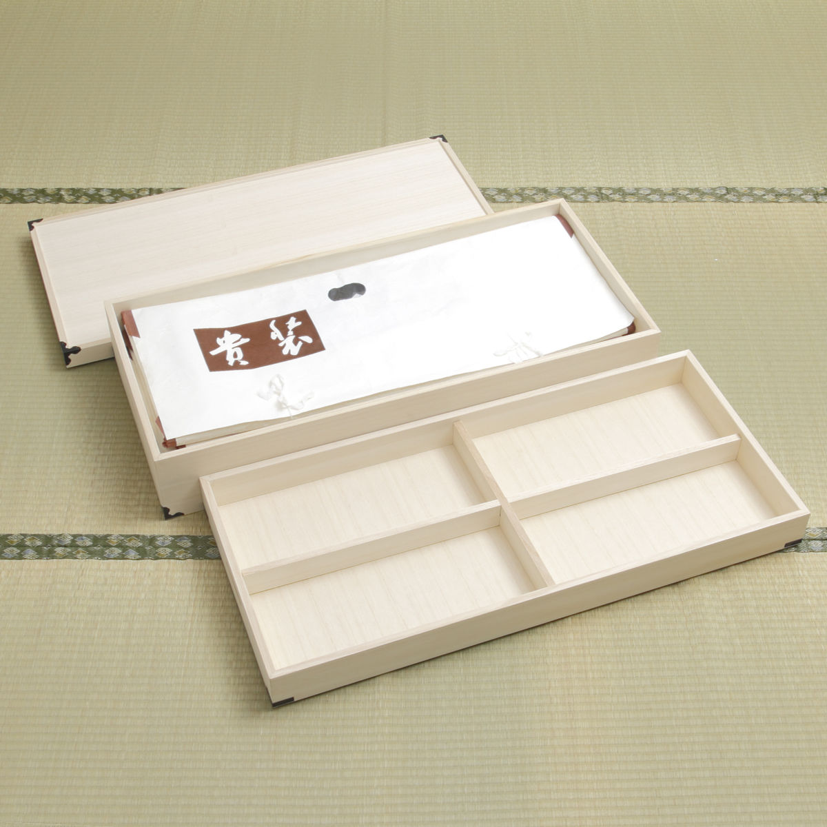 特売　4月15日迄 　たのめる便 　中古　桐箱　衣装ケース 2箱 特売 4月15日迄 たのめる便 中古 桐箱 衣装ケース 2箱