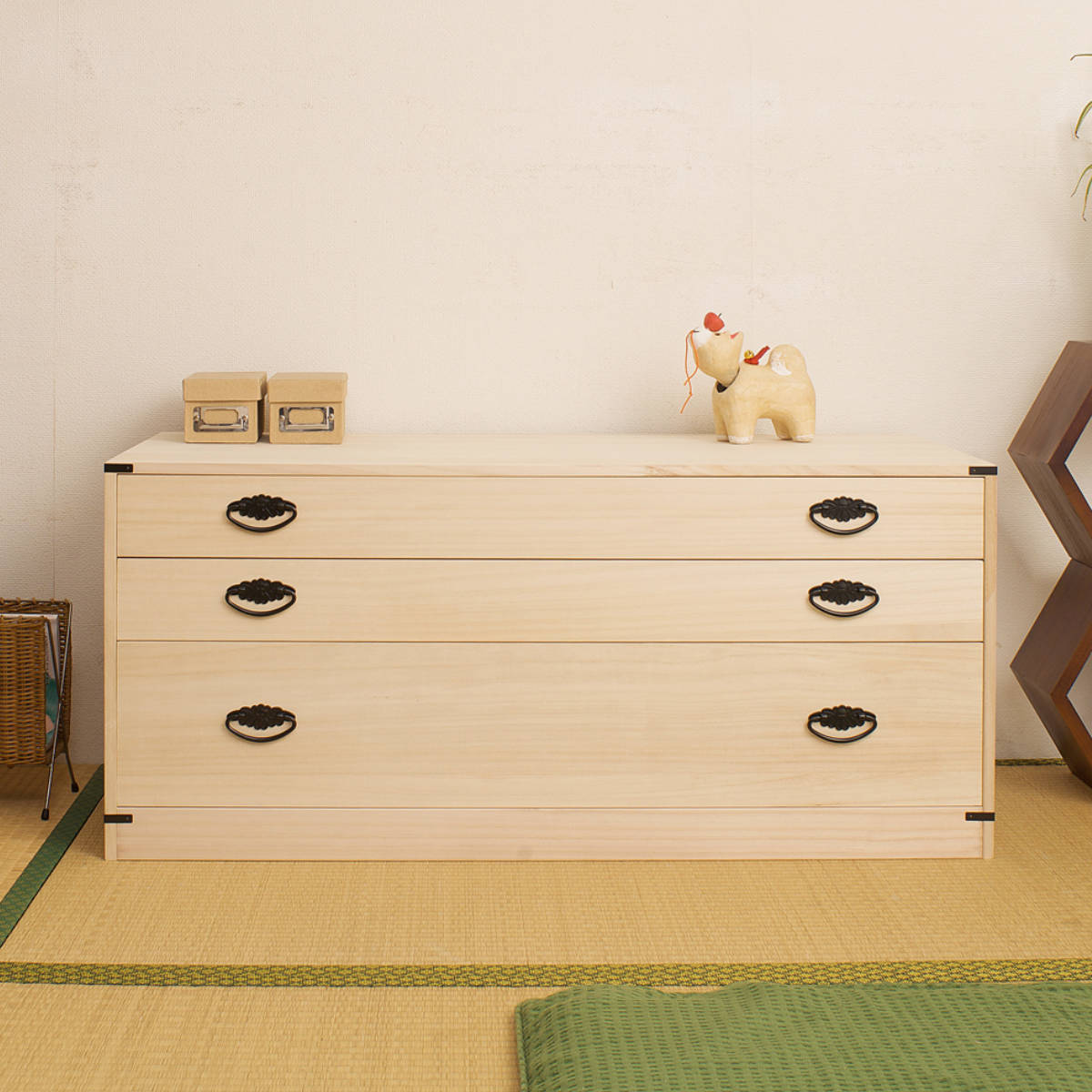 桐たんす 着物用 浅型 3段 桐タンス 台輪あり 日本製 幅99cm （ 桐箪笥