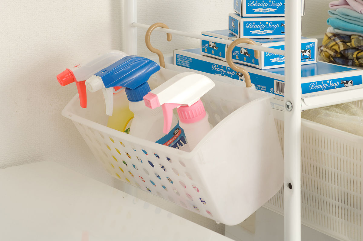 多機能ランドリーラック　棚板、カゴ２つ付き　ホワイト ランドリーラック 幅69-100cm 棚板・脱衣カゴ2個付き 日本製 （ 洗濯機