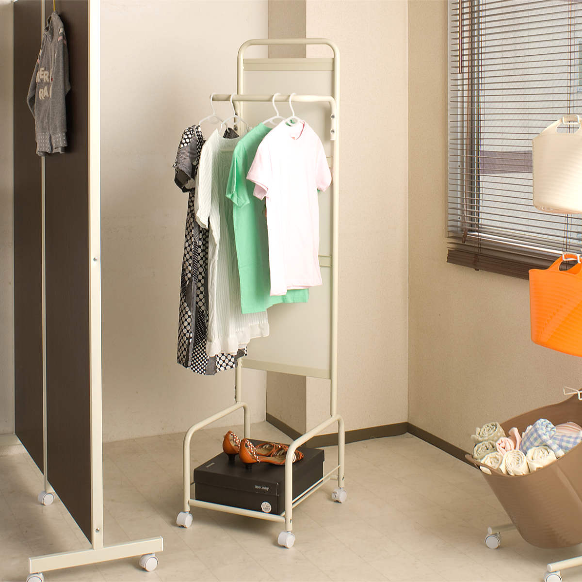 ミラーハンガー 幅41cm ハンガーラック キャスター付 日本製 （ ミラー