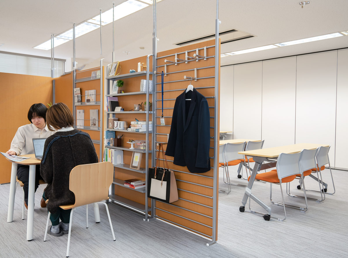 本棚 突っ張り パーテーション 幅90cm 8段 日本製 （ 衝立