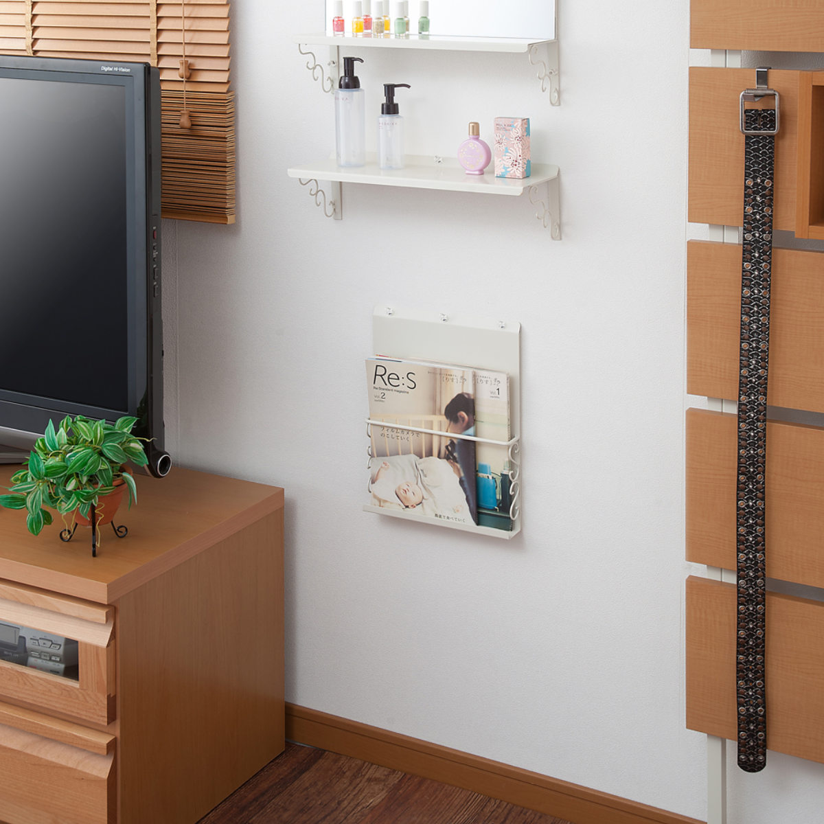 マガジンラック 壁掛けマガジンディスプレイ 小 2個入り （ 石膏ボード