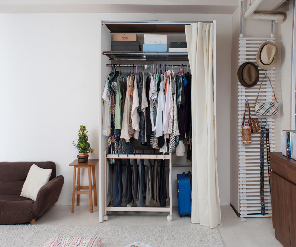 ワードローブ　クローゼット 伸縮クローゼット 幅85-125cm ハンガーラック 上棚・カーテン付 日本製