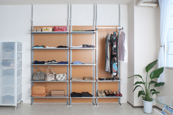 突っ張りパーテーション 間仕切りクローゼット ハンガーラック 棚付 幅