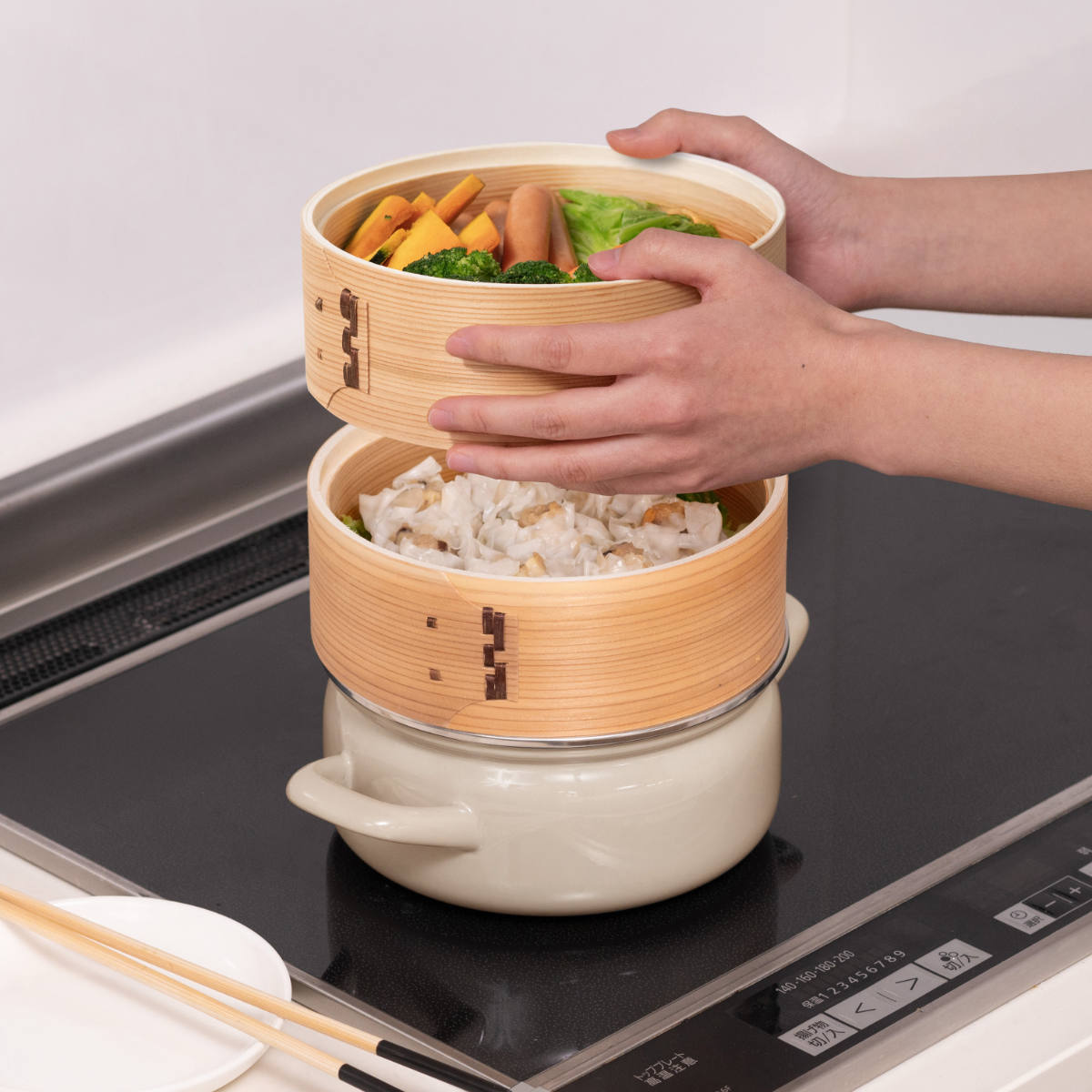 富士ホーロー せいろ付きホーロー鍋 2段 18cm IH対応 ホーロー蓋付き