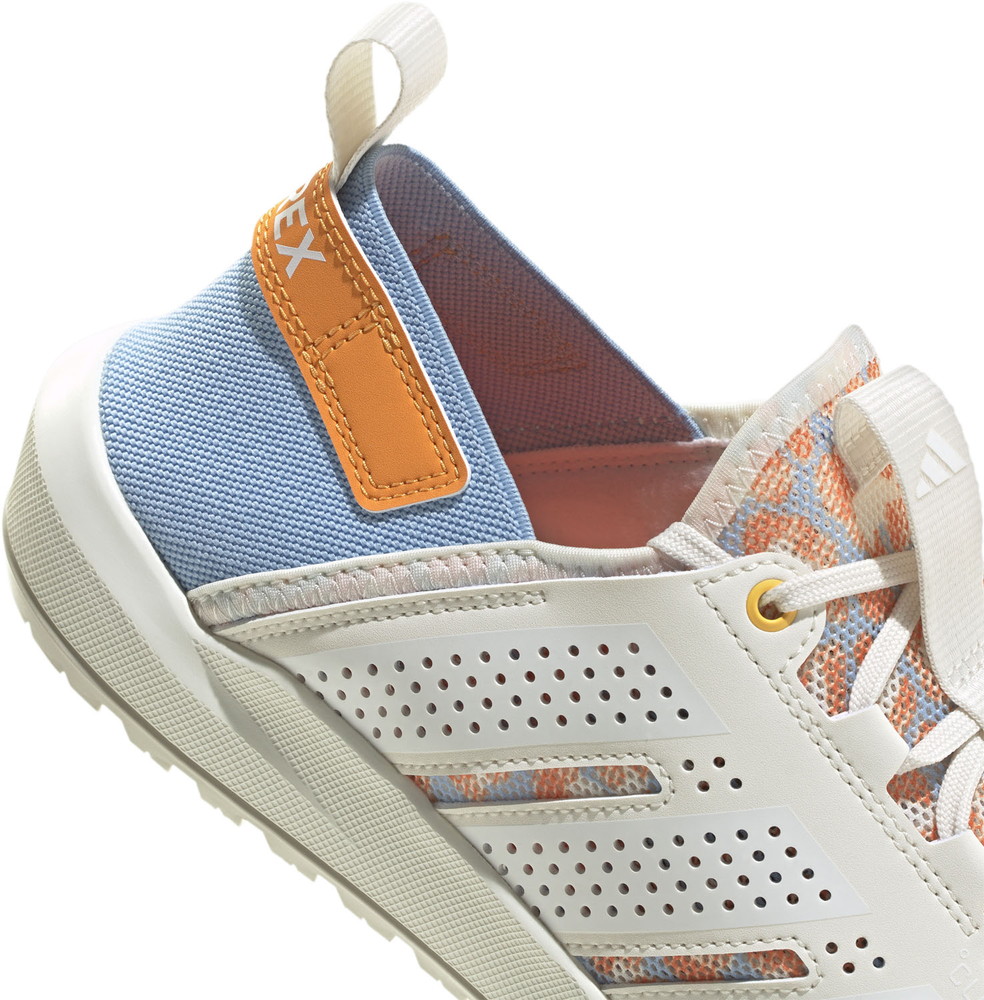 メンズ トレッキングシューズ ハイキングシューズ テレックス ダローガ クライマクール Terrex Daroga CLIMACOOL hiking HP7165