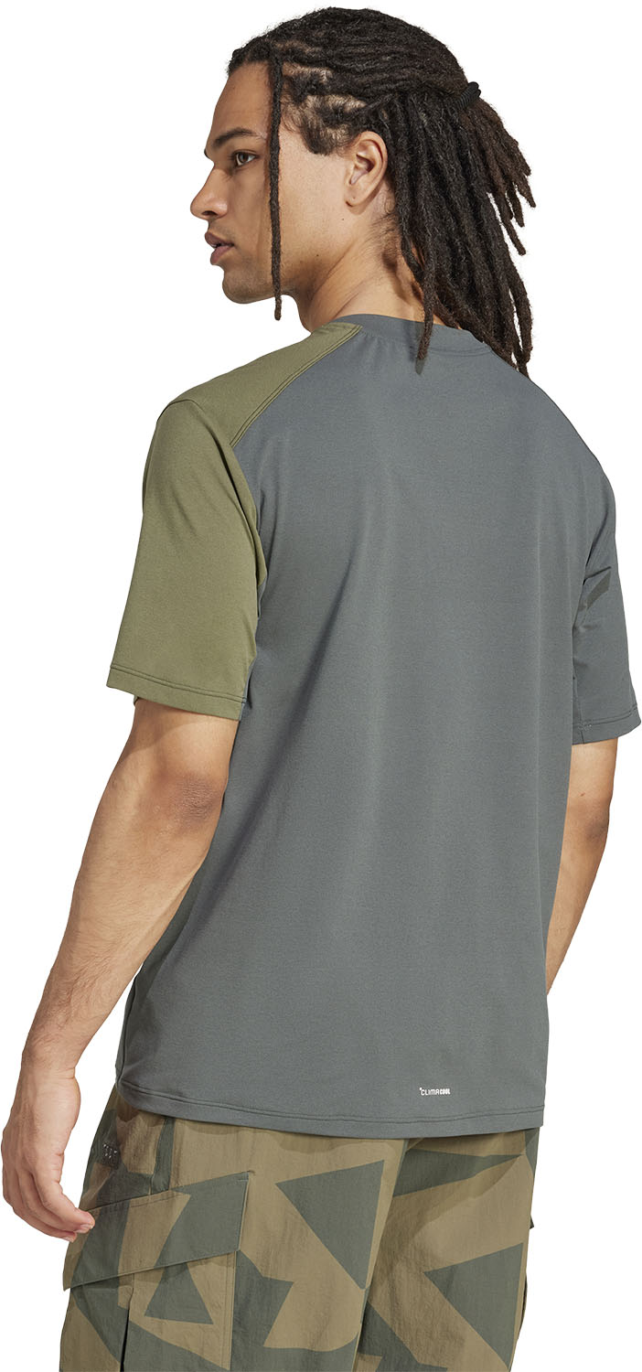 adidas テレックス マルチ クライマクール半袖Tシャツ JE0395