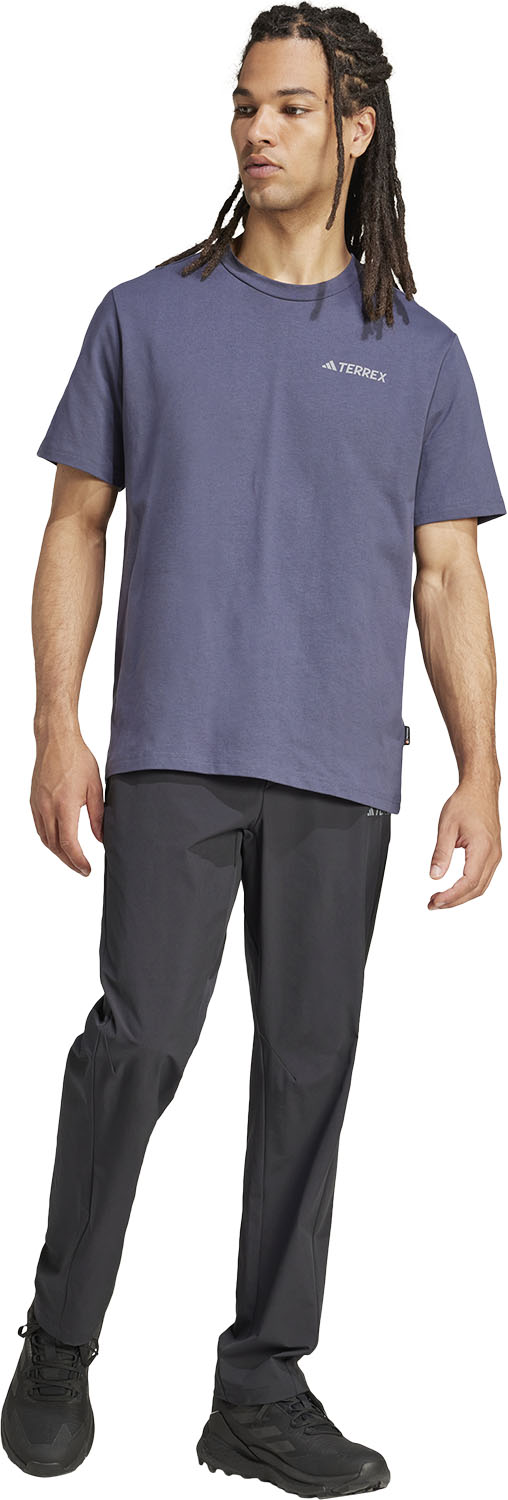 adidas ポリジン グラフィック半袖Tシャツ JI8309
