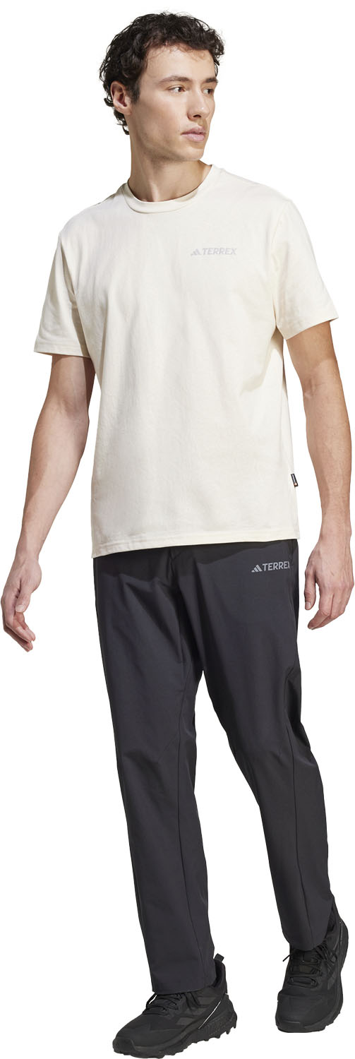 adidas ポリジン グラフィック半袖Tシャツ JI8310