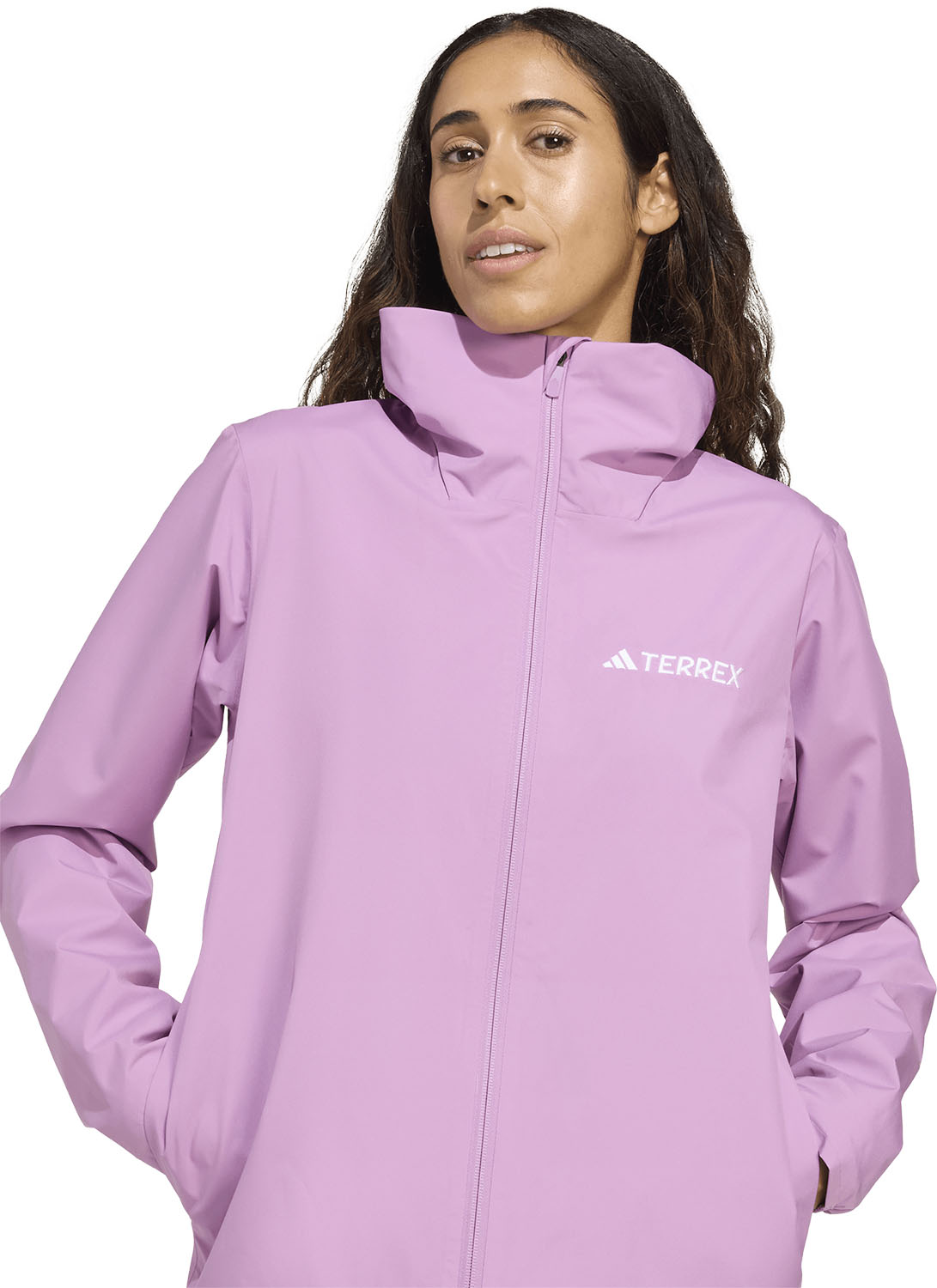 adidas レディース マルチ エッセンシャルズ 2L レインジャケット アウトドア ジャケット レインジャケット 雨 風 悪天候 ドライ 快適な着心地 防水 透湿 CLIMAPROOF レギュラーフィット フルジップ ハイネック フード JXW86