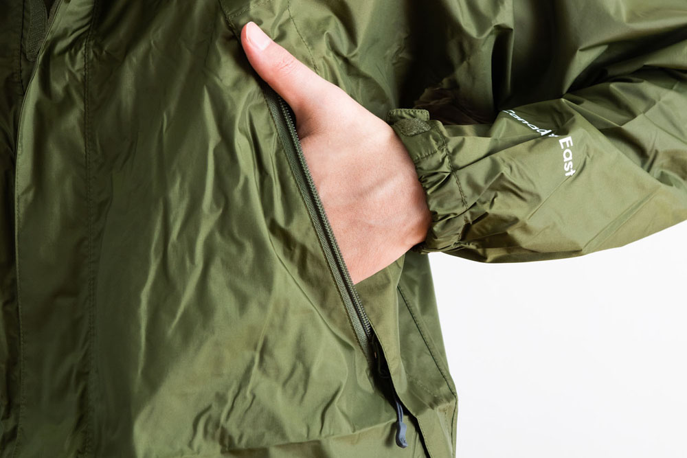 カナディアンイースト レインウェア メンズ 上下セット Rain Wear Men’s 雨具 レインスーツ 合羽 カッパ 登山 キャンプ 自転車 バイク 通勤 通学 旅行 男性 梅雨 CEW7011S
