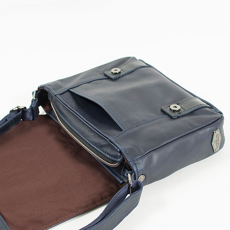 DOUBLES 本革ショルダーバッグ イタリアンレザー LEATHER