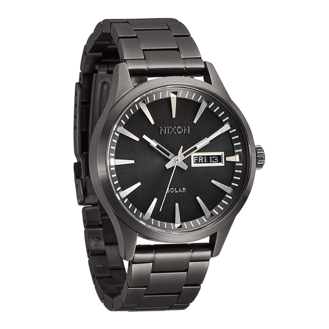 ニクソン セントリーソーラーSS A1346131-00 ガンメタル メンズ 腕時計