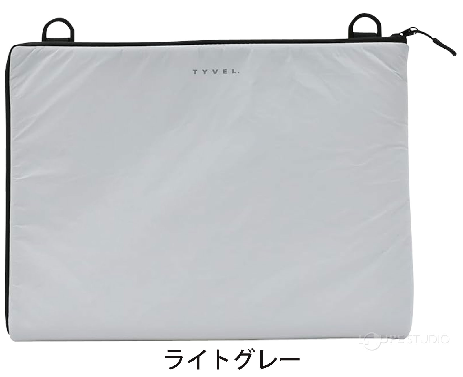 ライトグレー 