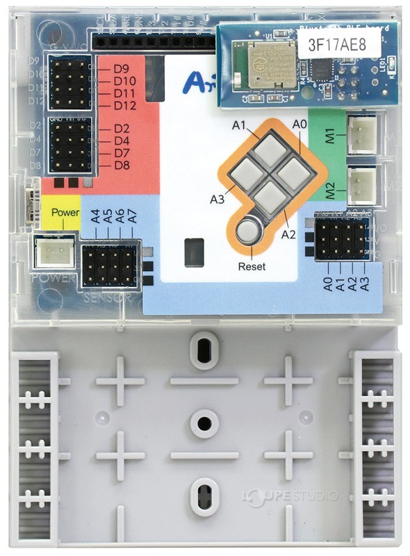 Studuinoに接続して使用します
