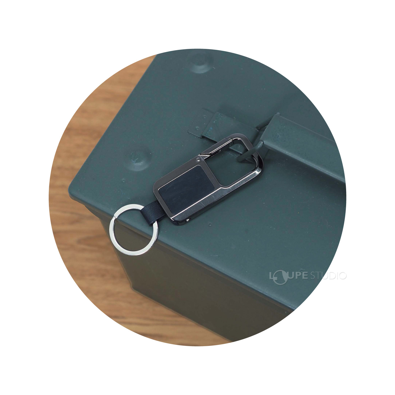 カバンやベルトループにも! 