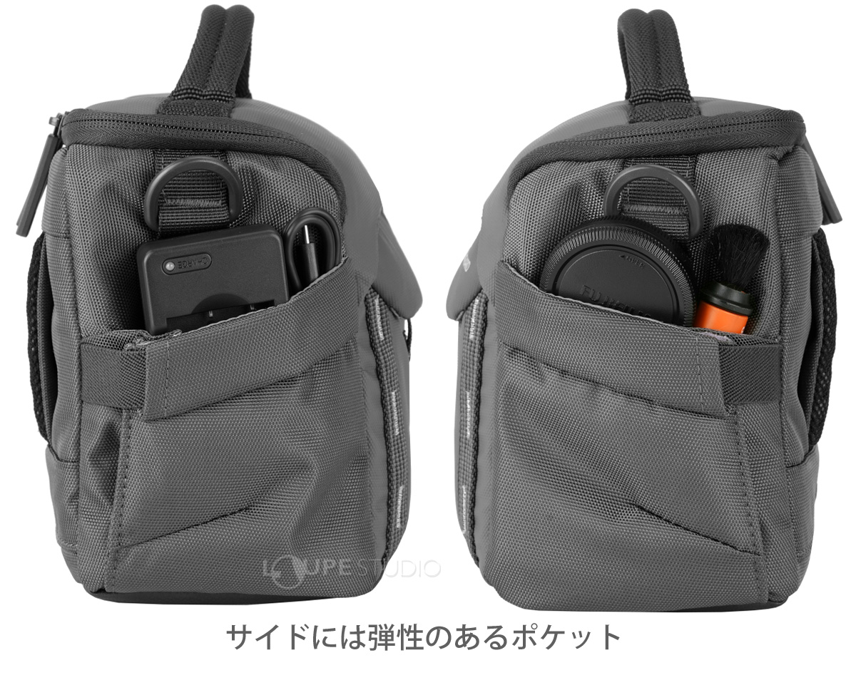 サイドには弾性のあるポケット 