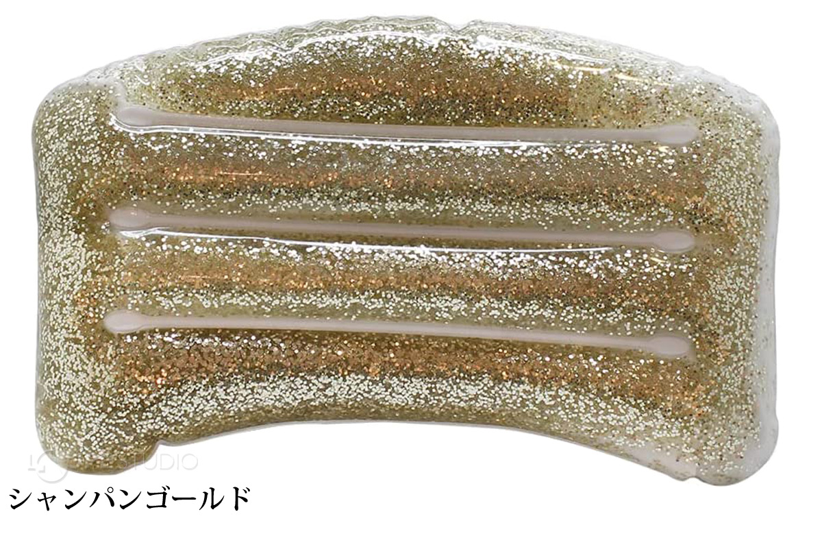 シャンパンゴルド